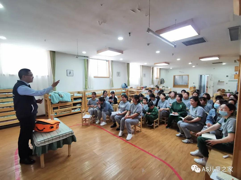 河南省新(xīn)鄉市愛尚兒童之家:“關注消防,平安(ān)你我”親子活動正式開始!