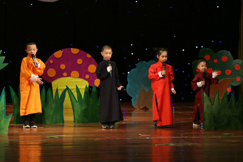 廣東跨世紀陽山(shān)縣禦景幼兒園:跨世紀蒙氏教育成果就是這樣牛!